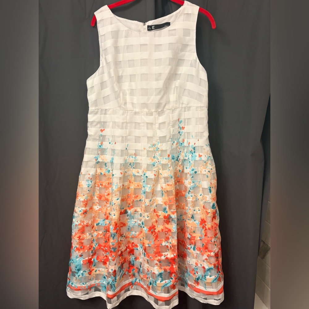 *Leslie Fay Floral Dress